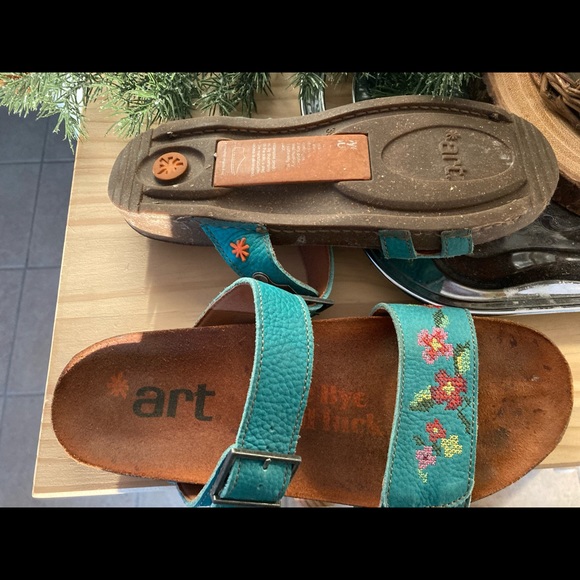 The Art Company sandals - Picture 2 of 2
